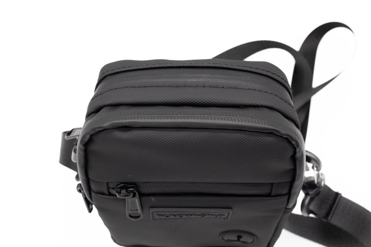 Gassitasche Vyran Schwarz – Kollektion Hundehöhle