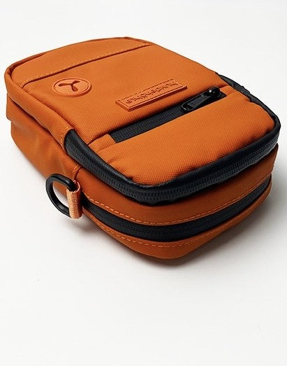 Gassitasche Vyran Orange – Kollektion Hundehöhle