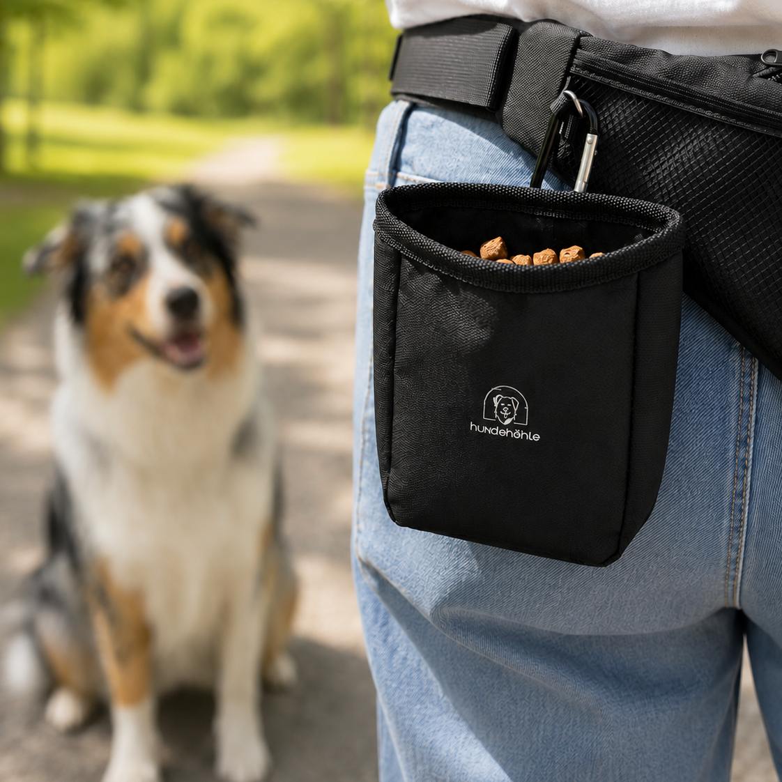 Futterbeutel Zorbi Schwarz mit Karabiner – Kollektion Hundehöhle