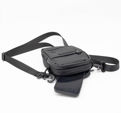 Gassitasche Vyran Schwarz – Kollektion Hundehöhle